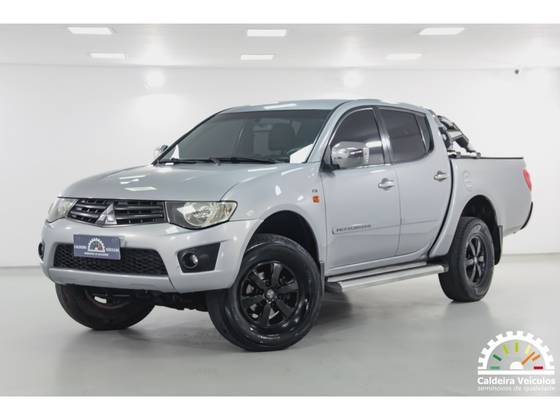 MITSUBISHI L200 TRITON 3.2 HPE 4X4 CD 16V TURBO INTERCOOLER DIESEL 4P MANUAL